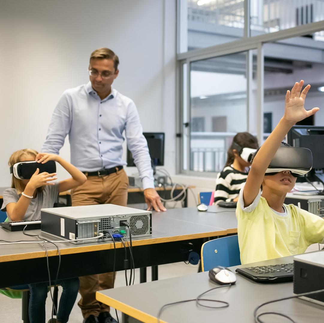 Роботы и искусственный интеллект в школах: мифы и реальность в 2025 году | Avanti-edu